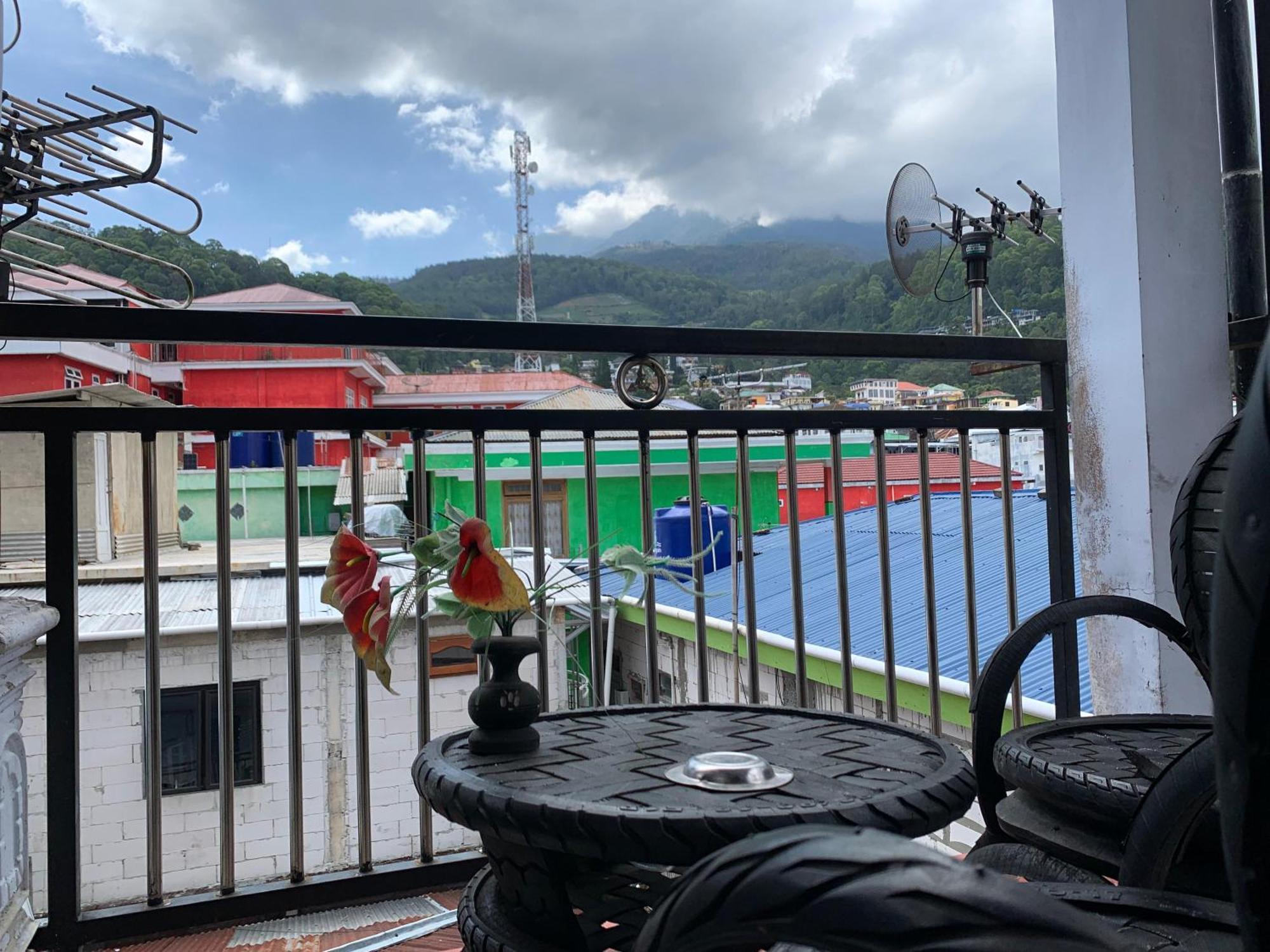 Griyo Tombo Kangen Sarangan Exterior foto