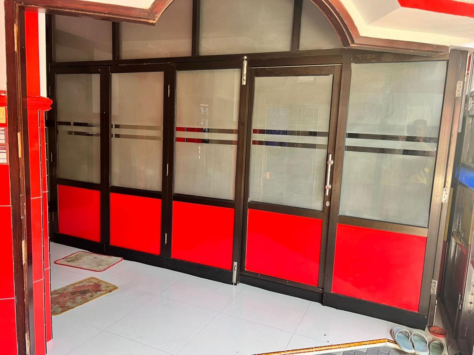 Griyo Tombo Kangen Sarangan Exterior foto